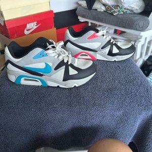 Nike Air Structure GS Size 6 Y